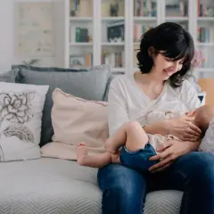 Jak odbijać dziecko? Sprawdzone pozycje i rady dla rodziców