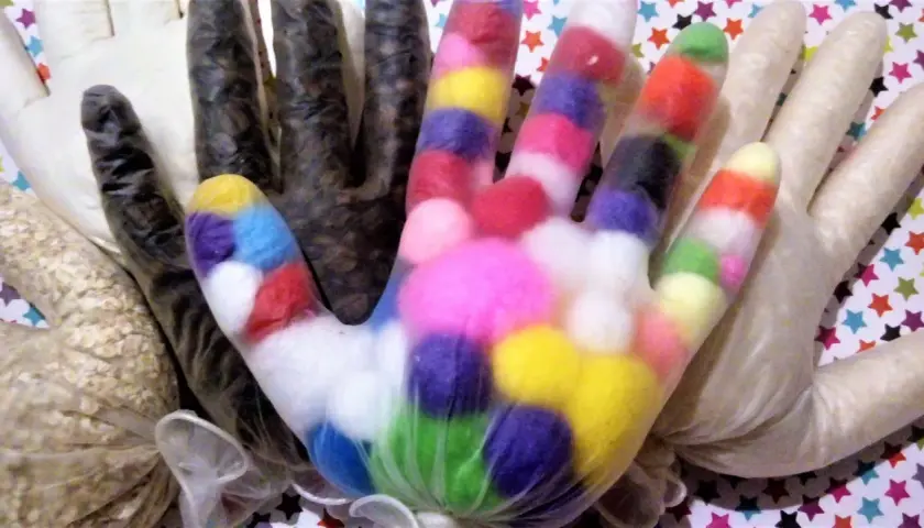 Zabawki sensoryczne DIY: proste pomysły wspierające rozwój dziecka.