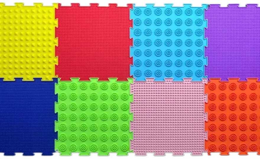 Puzzle sensoryczne do chodzenia: Inwestycja w zdrowe stopy i rozwój